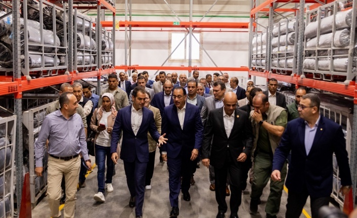 Yeşim Grup’un Mısır’daki firması Jade Tekstil’e  Mısır Başbakanı’ndan ziyaret