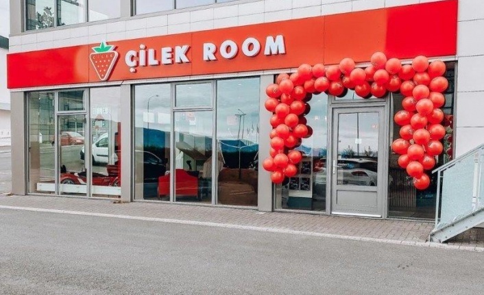 Çilek Martinik’e ilk sevkiyatını gerçekleştirdi!